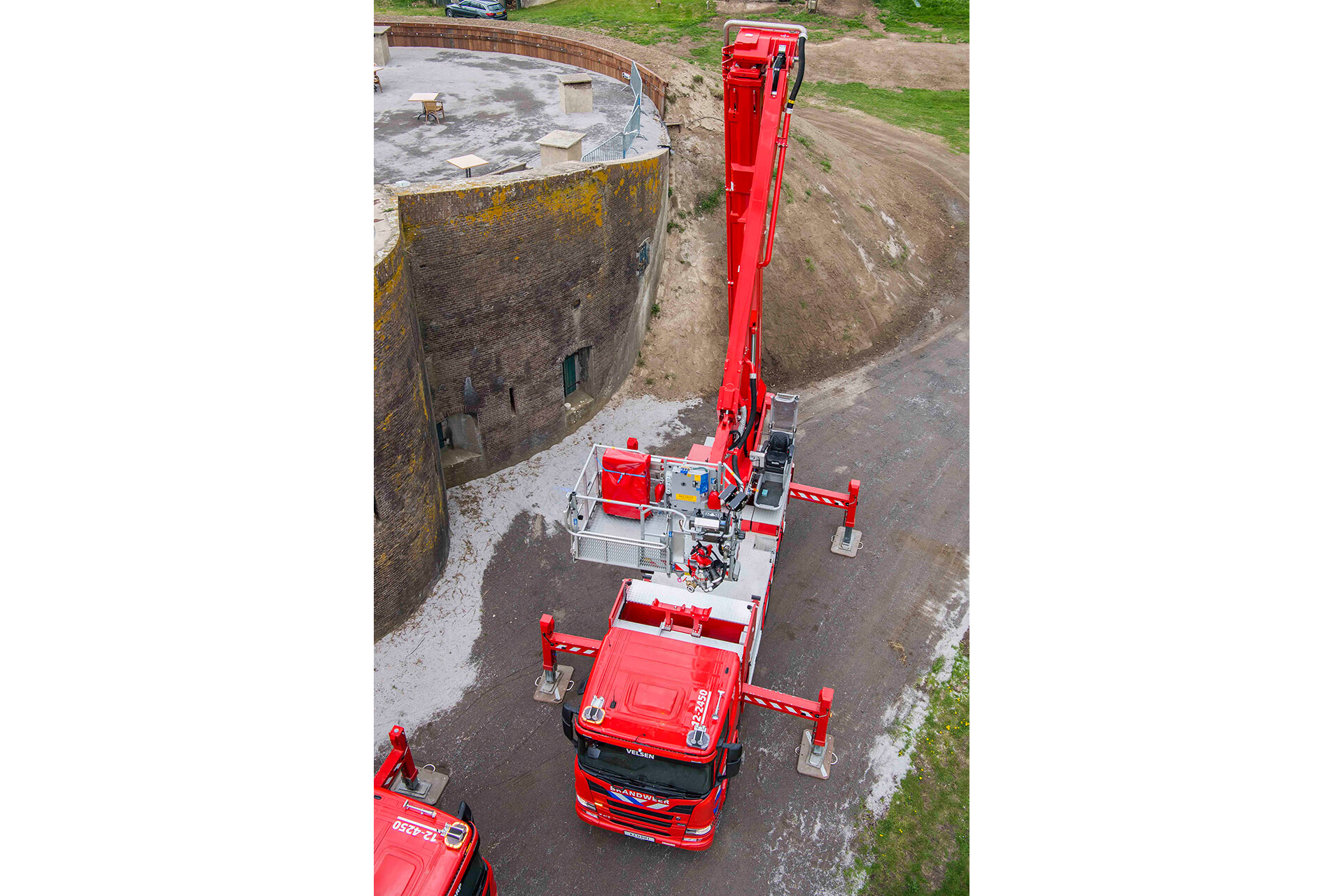 Hoogwerker Bronto Skylift F32 RPX Kenbri Hoogwerker Bronto Skylift F32 RPX Kenbri
